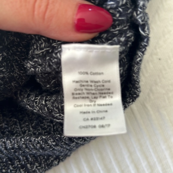 Talbots Petite Cable Crewneck Sweater - Picture 4 of 6